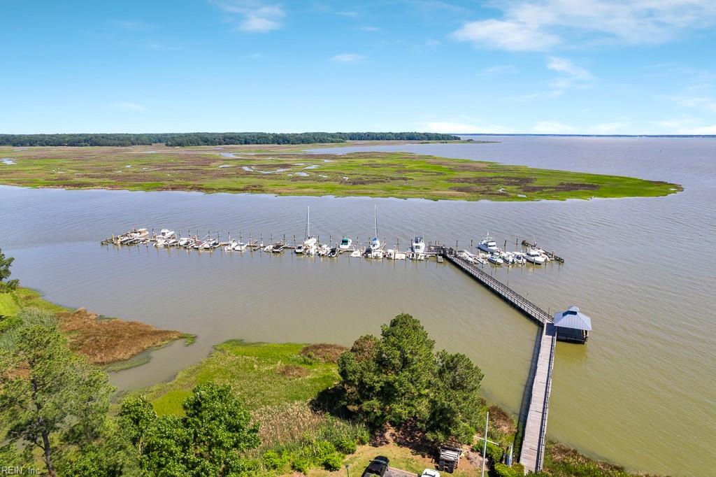 104 N James Landing CT