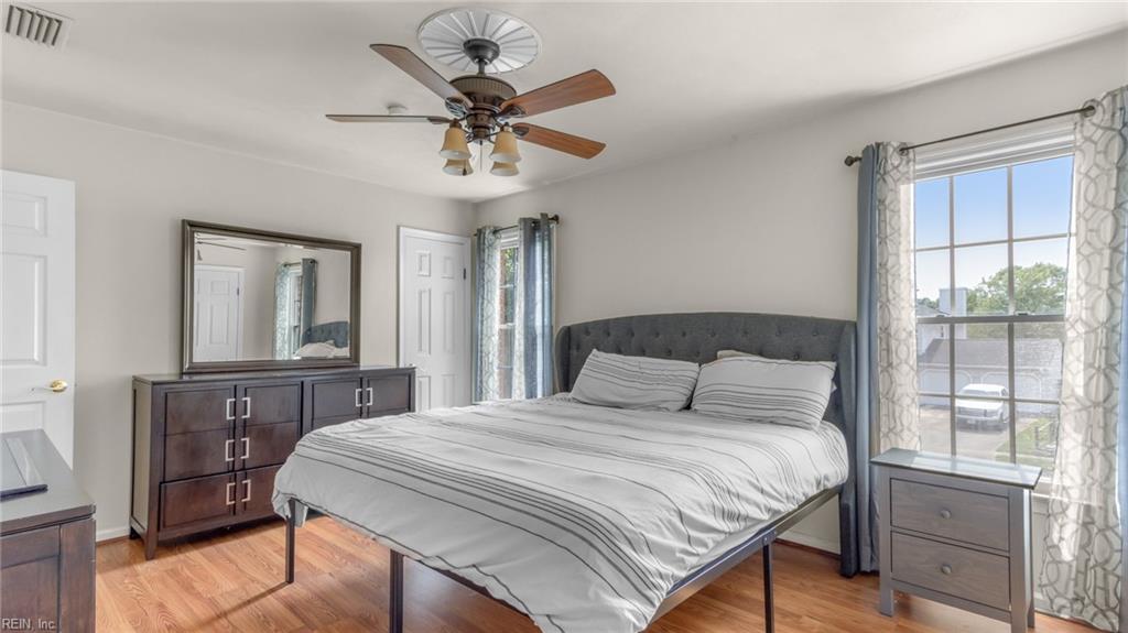 1820 Bloomfield Drive DR