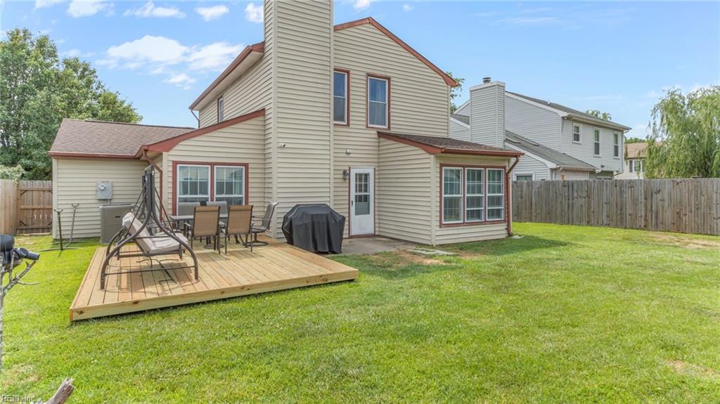 1820 Bloomfield Drive DR