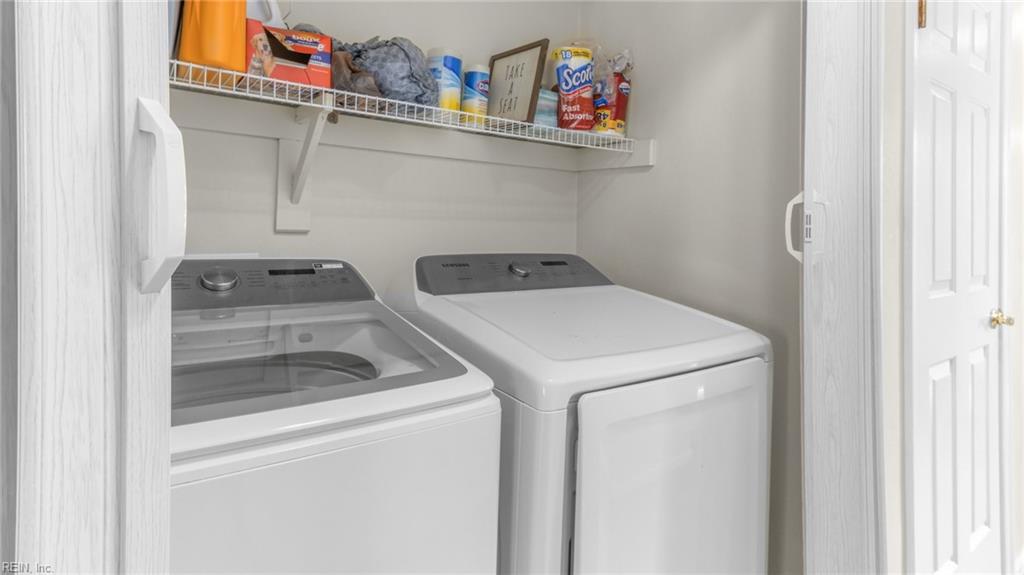 1820 Bloomfield Drive DR