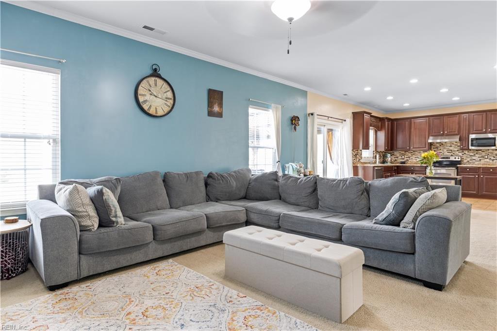 10842 White Dogwood DR