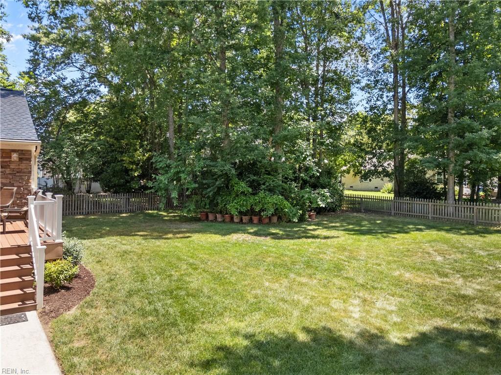 725 Cheshire Forest DR