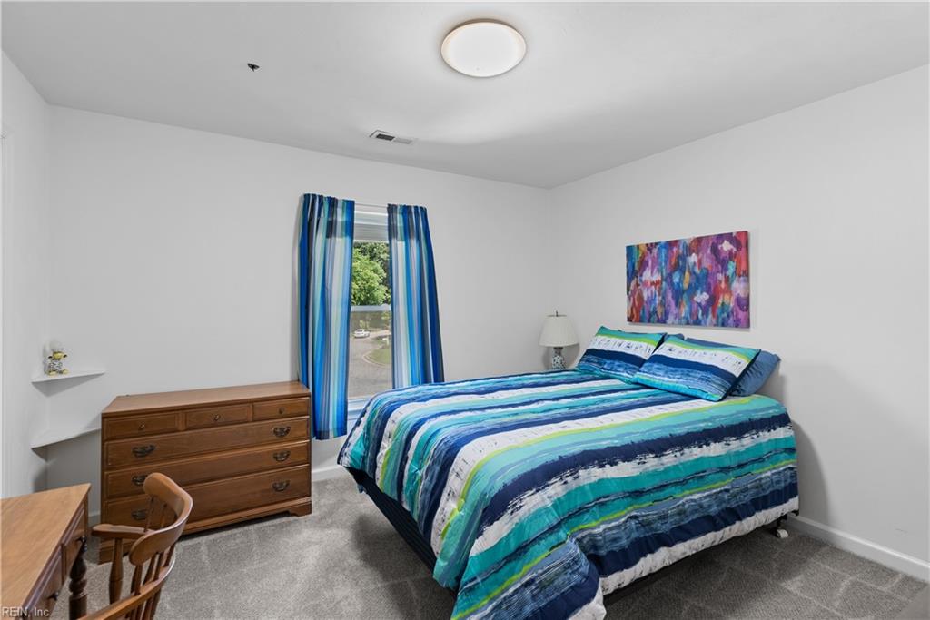 725 Cheshire Forest DR