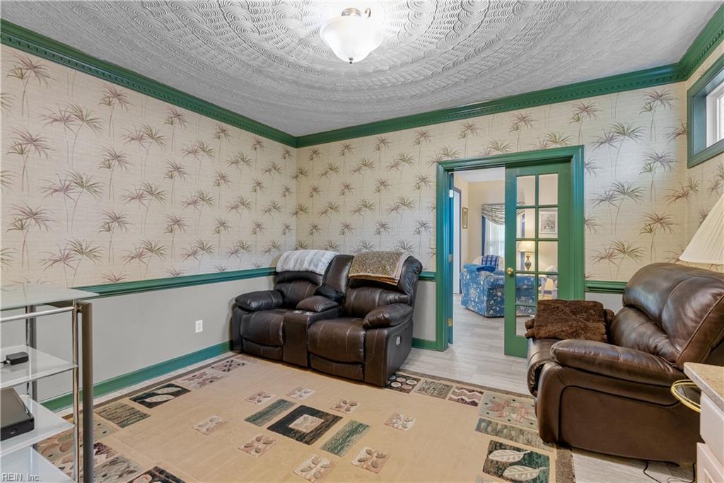 725 Cheshire Forest DR