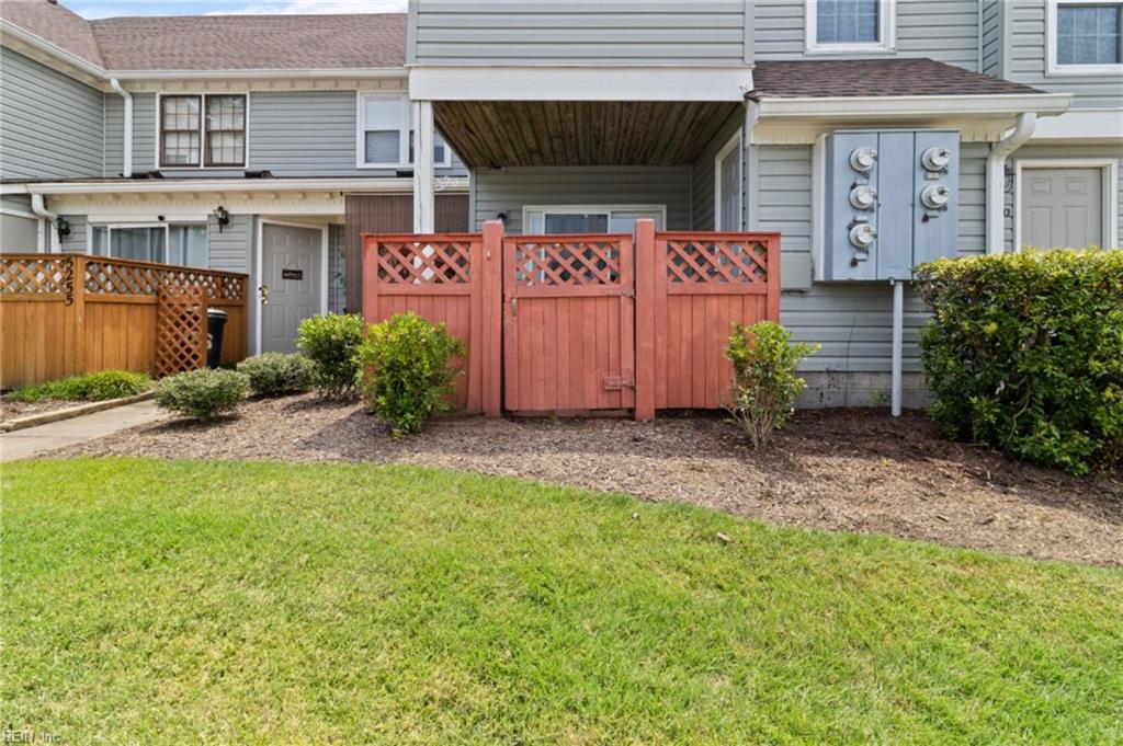 5267 Lake Victoria ARCH