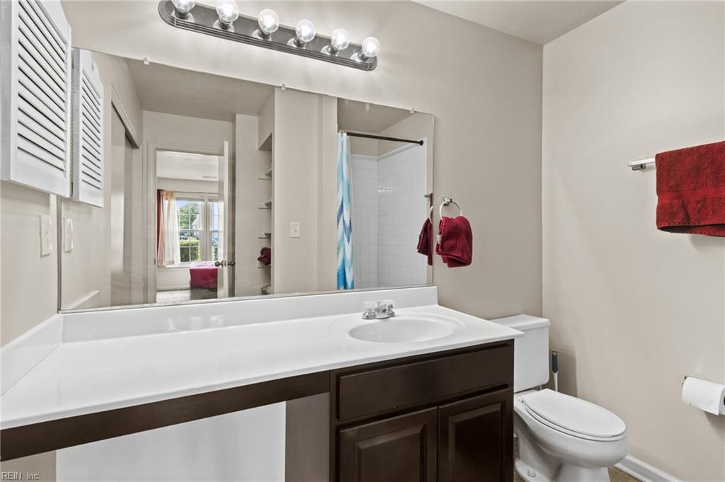 5267 Lake Victoria ARCH