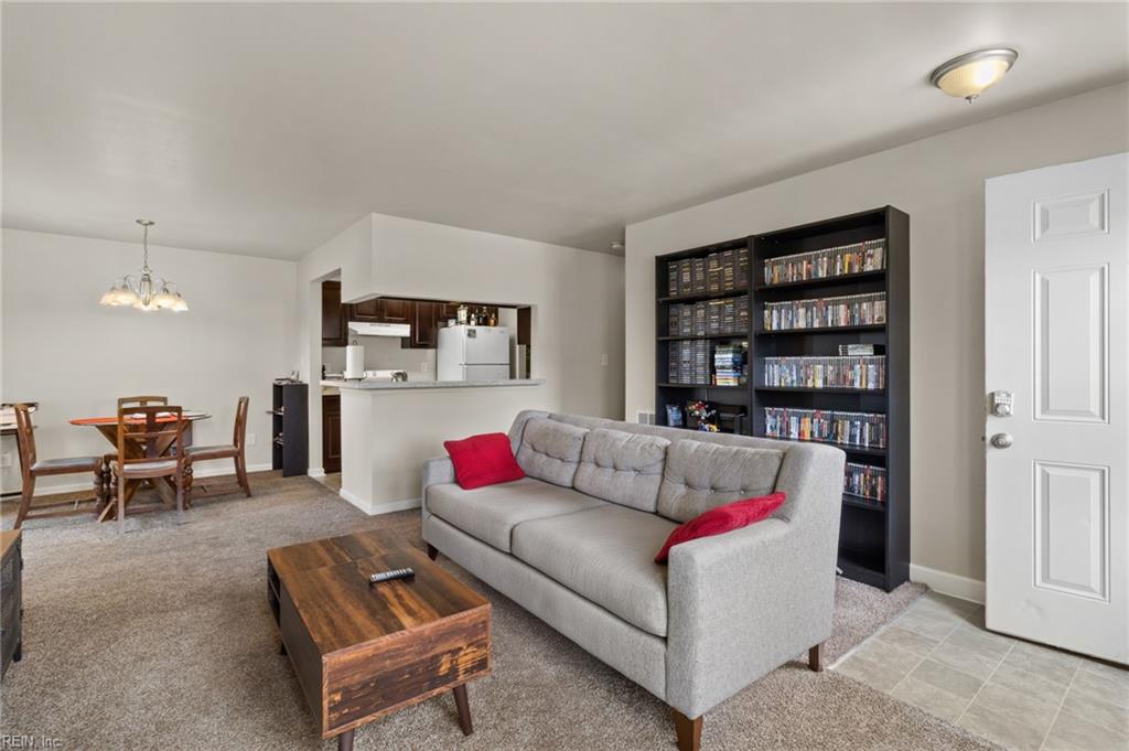 5267 Lake Victoria ARCH