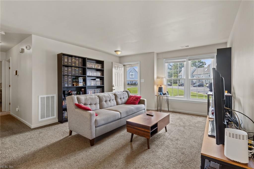 5267 Lake Victoria ARCH