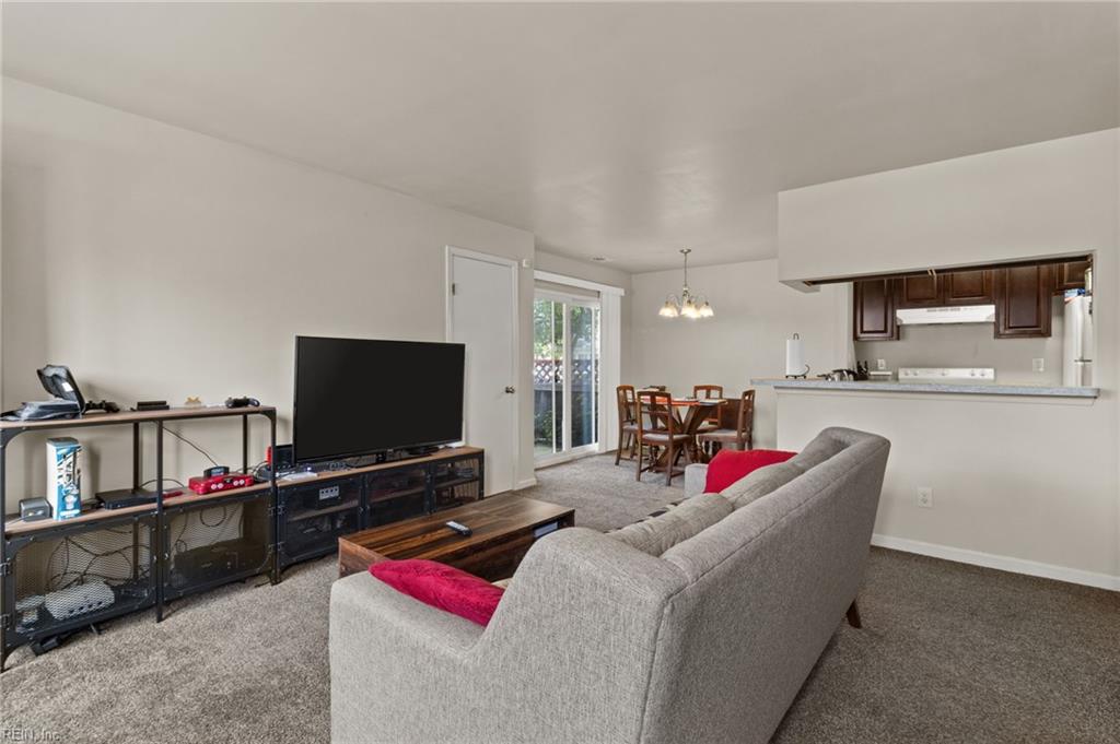 5267 Lake Victoria ARCH