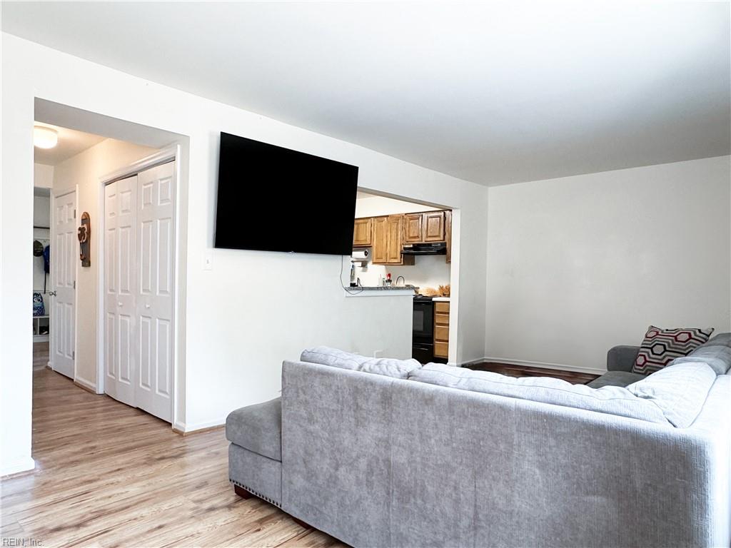 107 Charles Parish DR