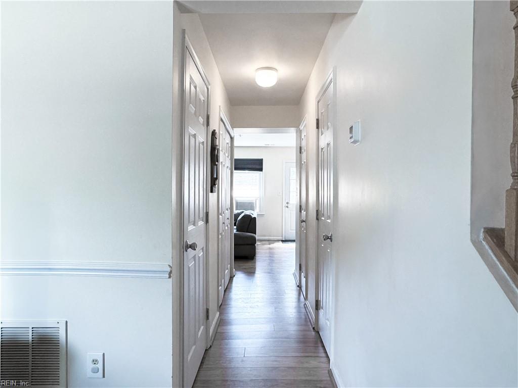 107 Charles Parish DR