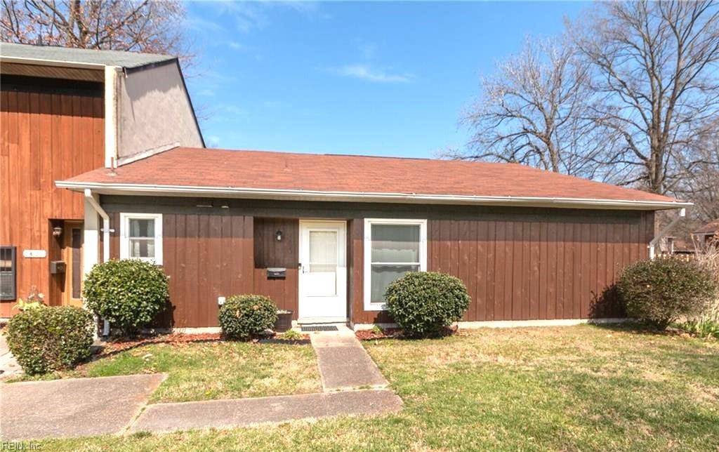 1423 E Tanners Creek DR