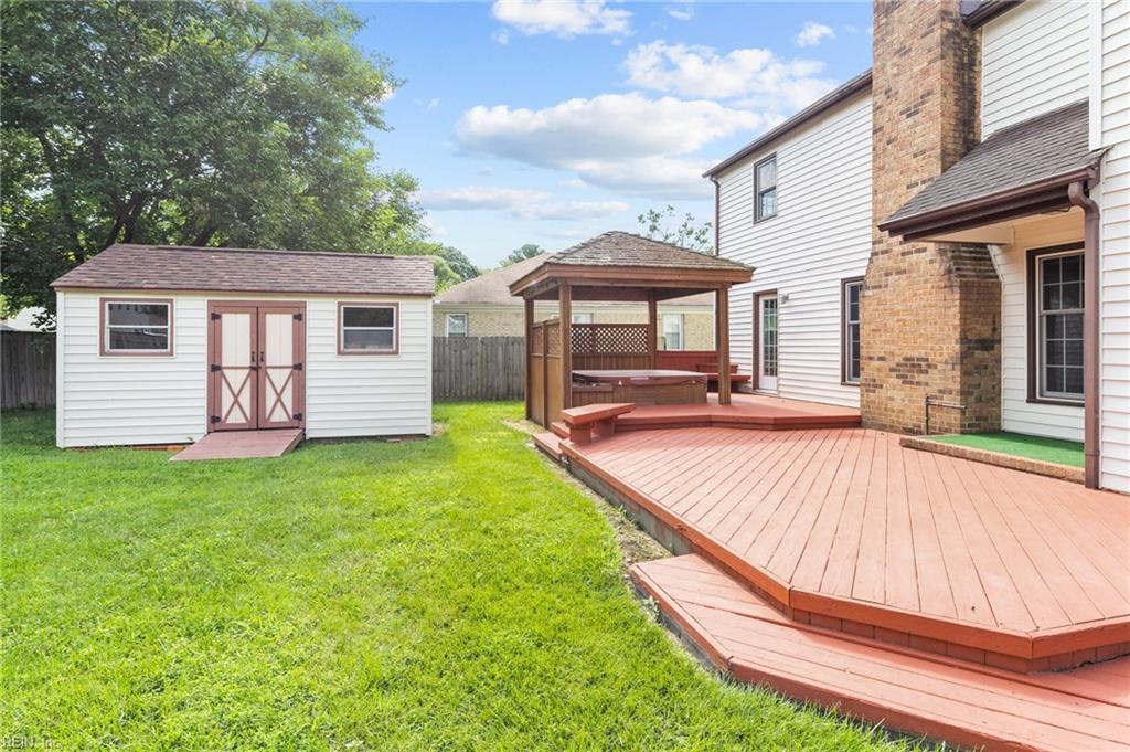 5168 Stratford Chase DR