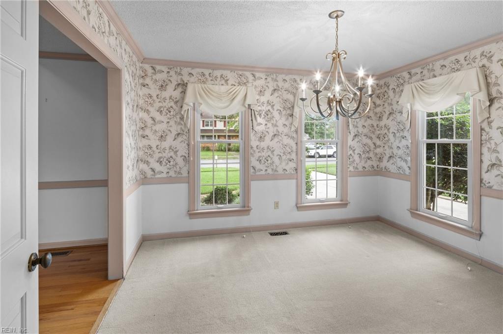 5168 Stratford Chase DR