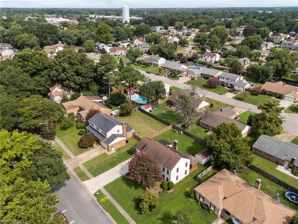 5168 Stratford Chase DR