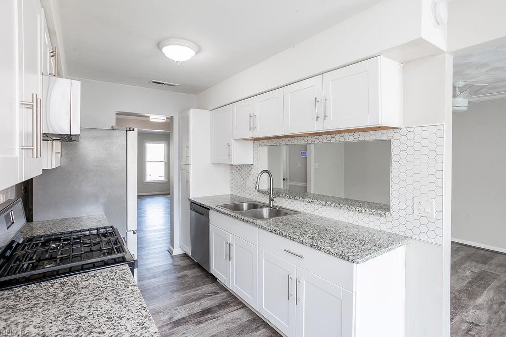 1590 Sword Dancer DR