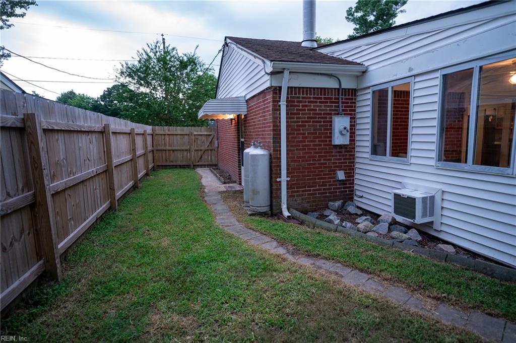 2824 Willowwood Dr DR