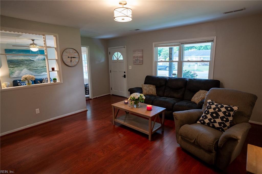 2824 Willowwood Dr DR