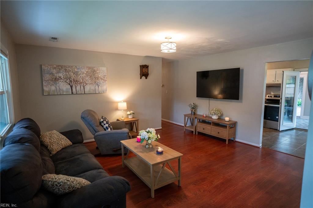 2824 Willowwood Dr DR