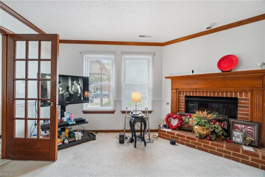 923 Sugar Tree Ct CT