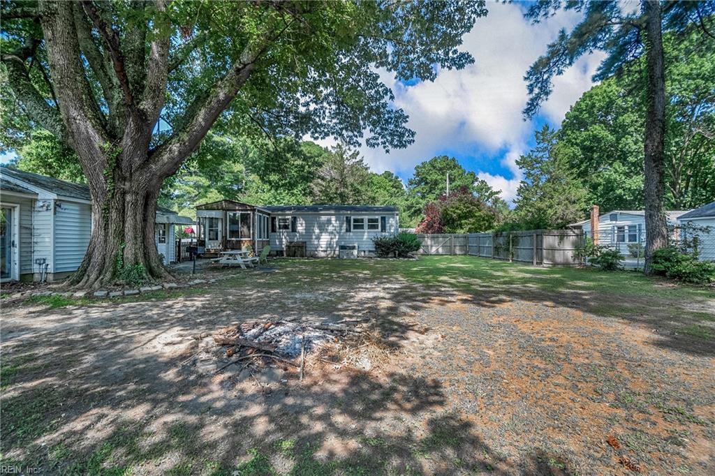 4633 Charlton Court CT