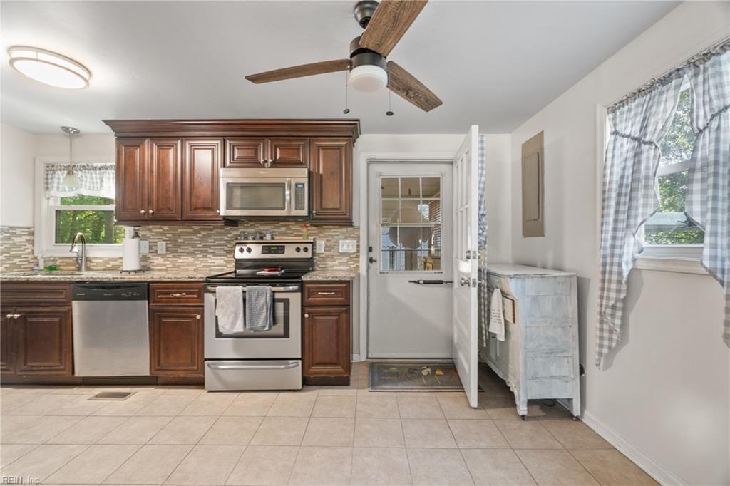 4633 Charlton Court CT