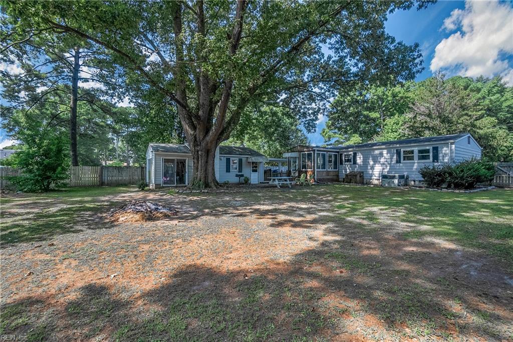 4633 Charlton Court CT