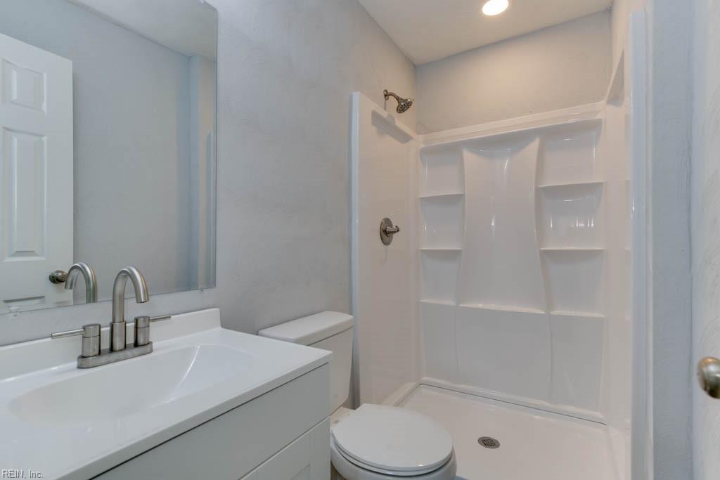 815 Harbour North DR