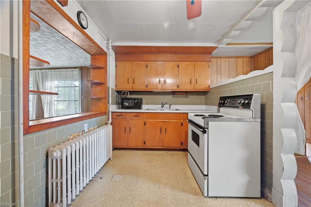 60 N Mary Peake BLVD