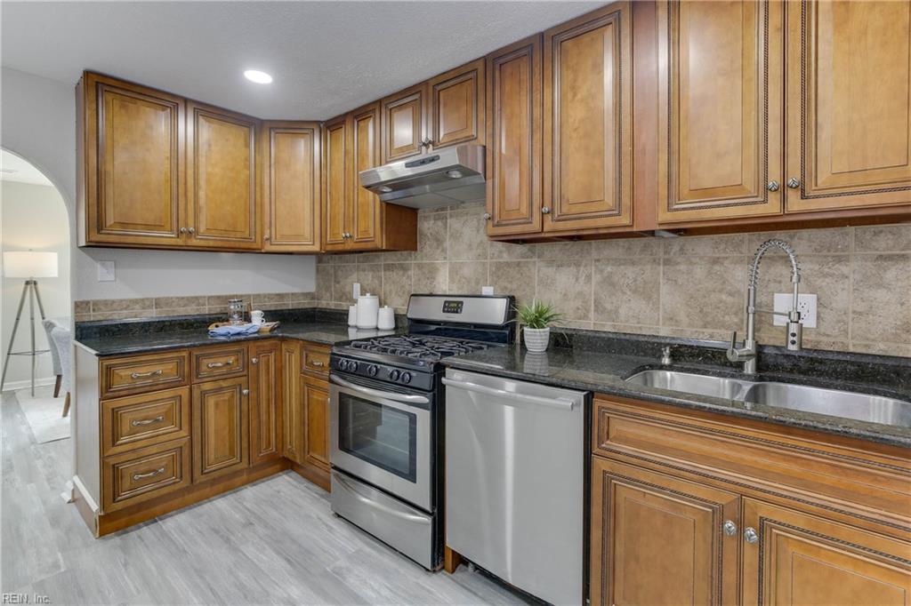 221 Choate Street ST