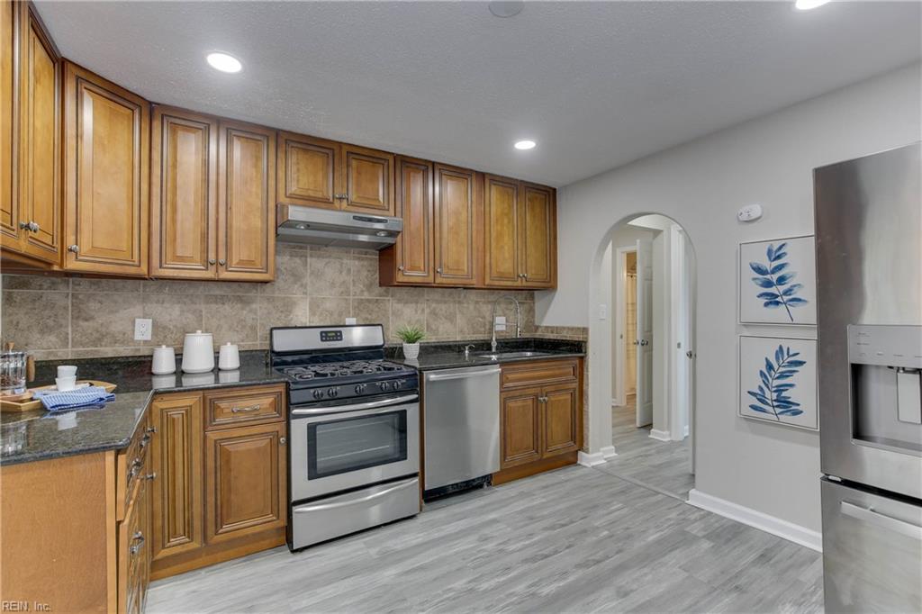 221 Choate Street ST