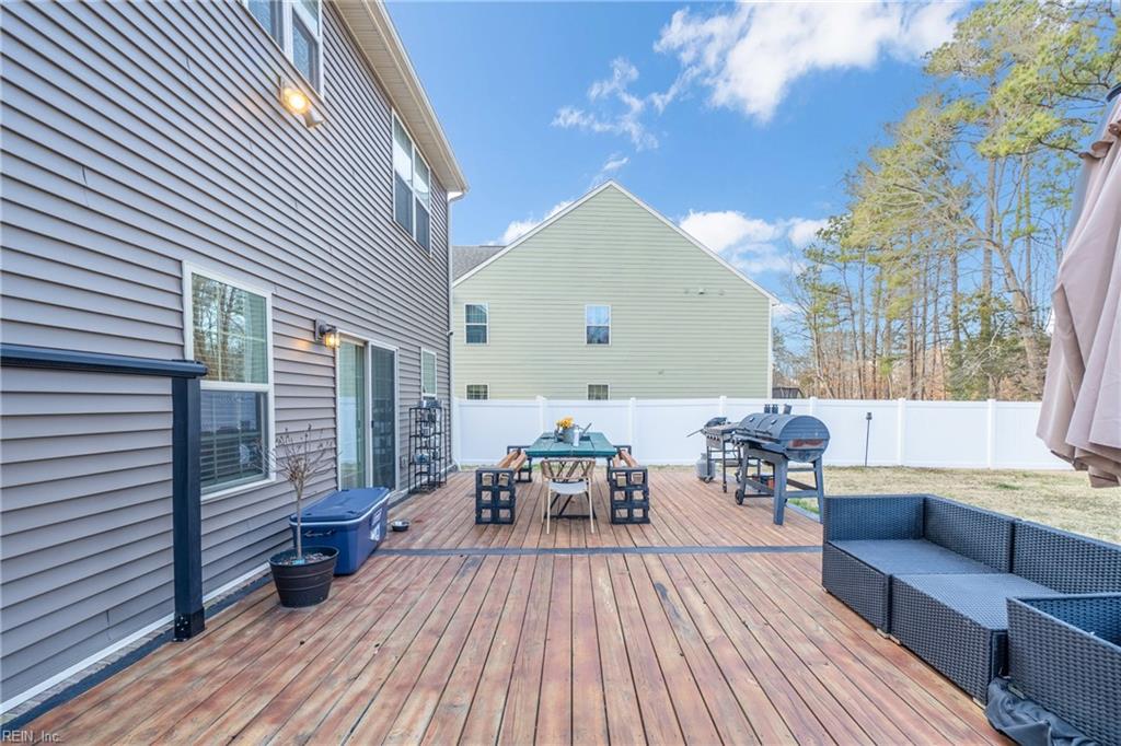 136 Independence CT