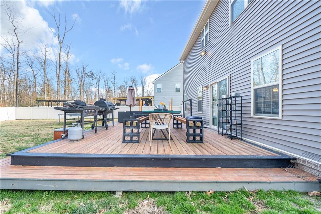136 Independence CT
