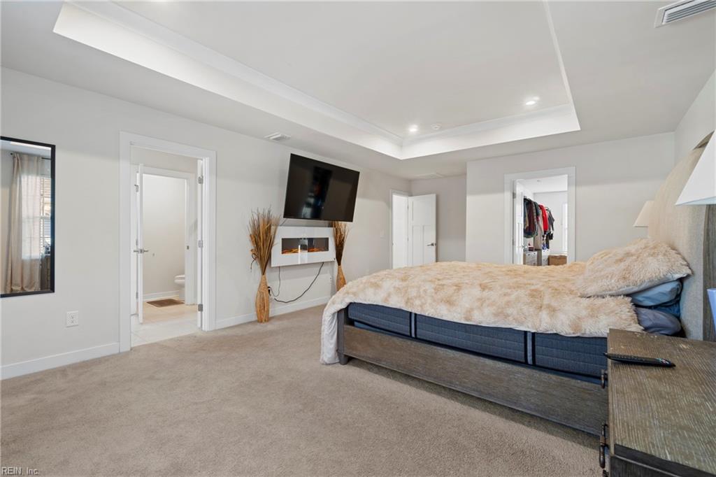 136 Independence CT