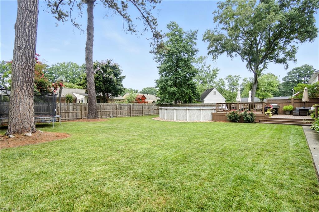 3304 Michelle CT