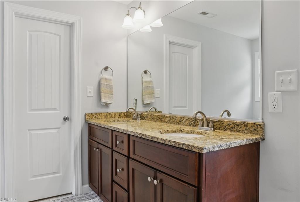 217 Centerville TPKE N