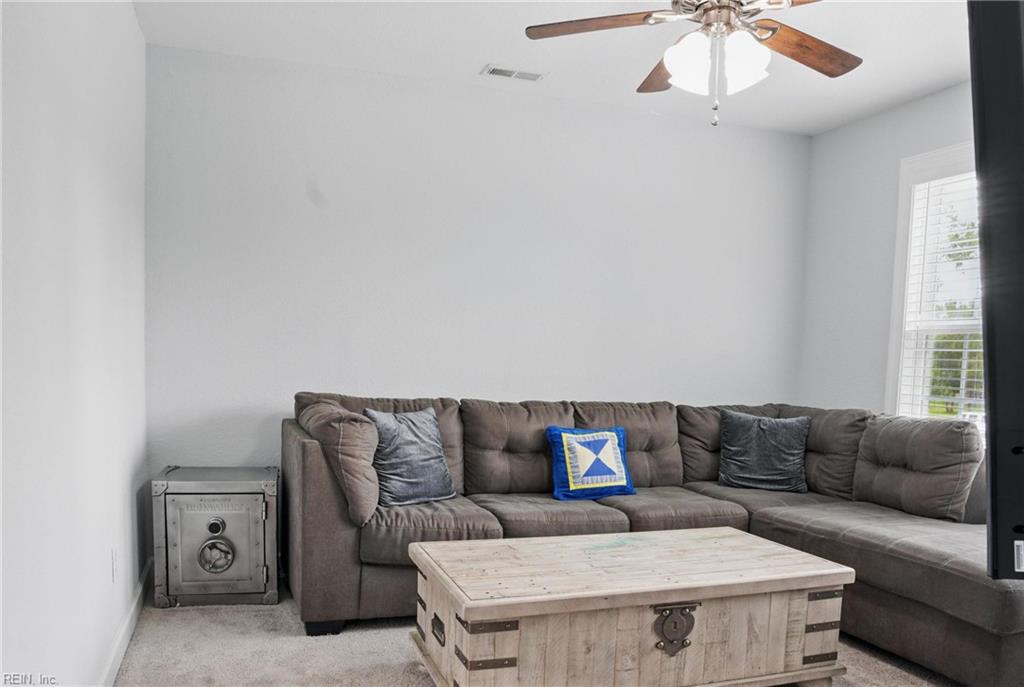 217 Centerville TPKE N