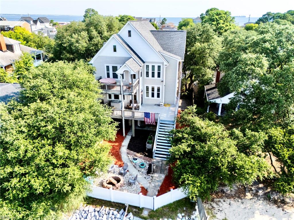 947 Little Bay AVE