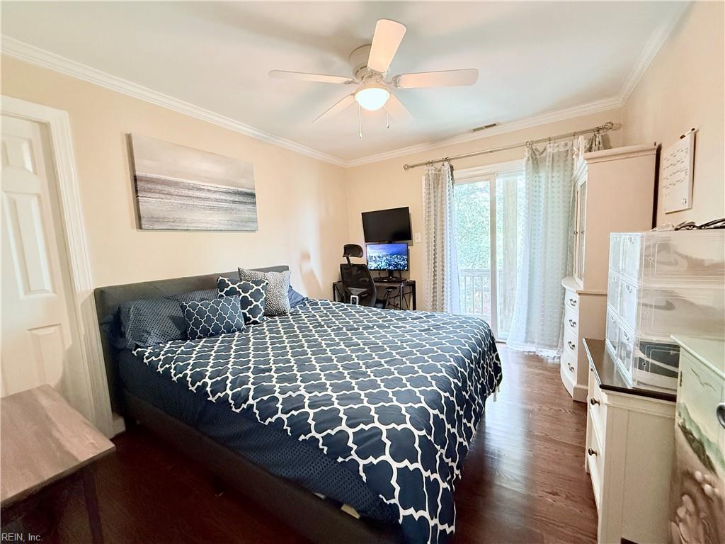 947 Little Bay AVE