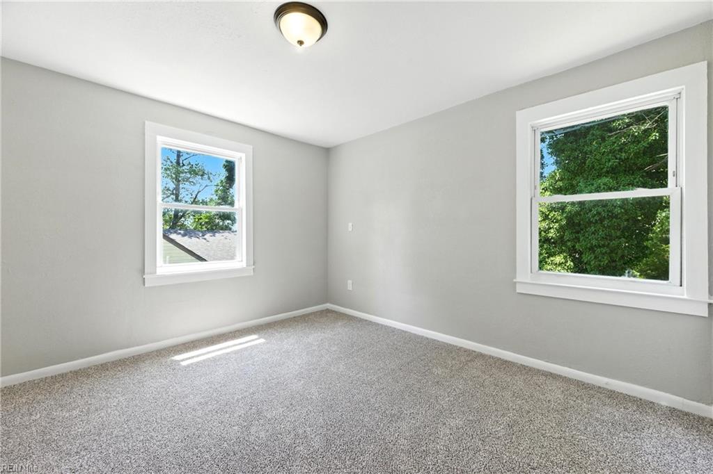 1605 Rolfe Pl PL