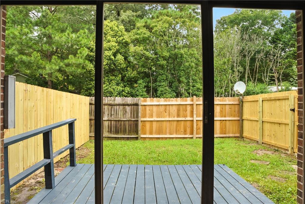 121 Windsor Pines WAY J