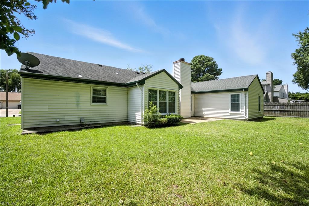 1148 Warner Hall DR