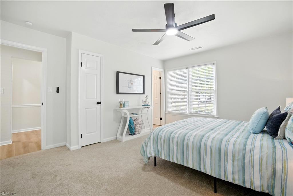 1148 Warner Hall DR