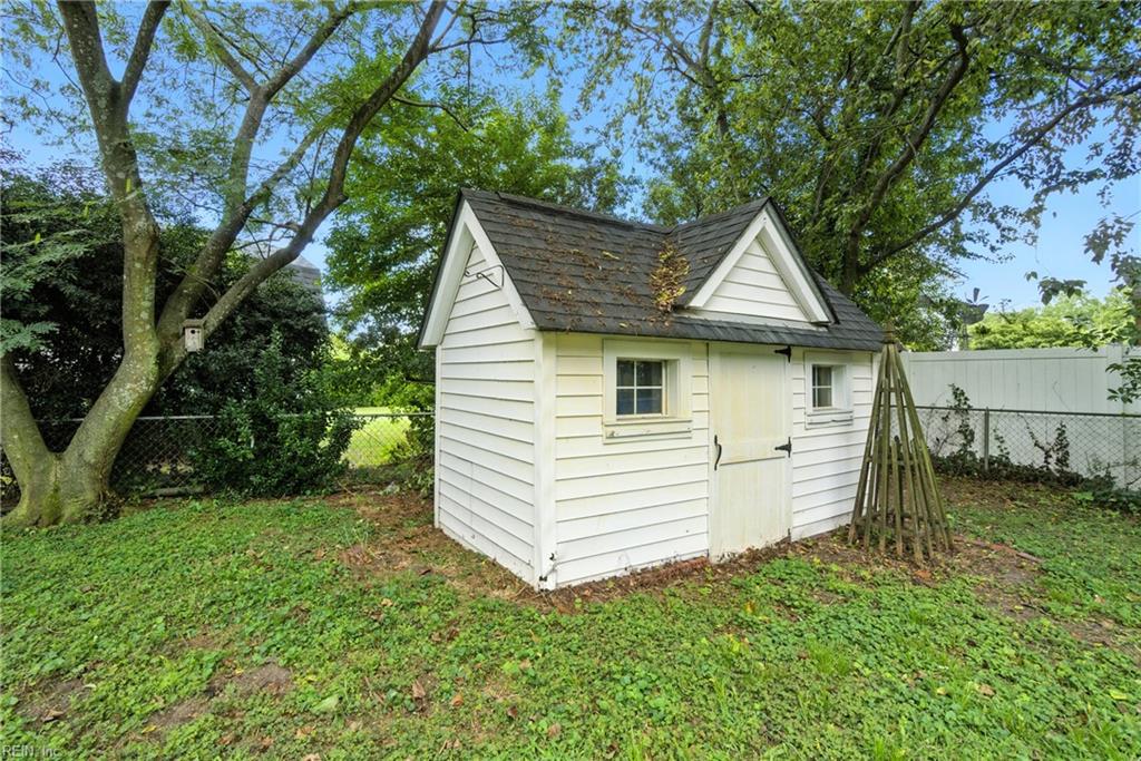 237 Stubbs DR