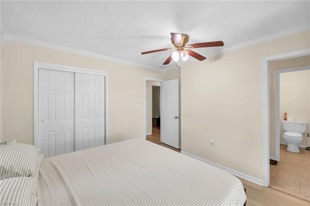 5924 Woodstock CT