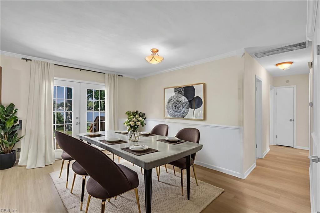 5924 Woodstock CT