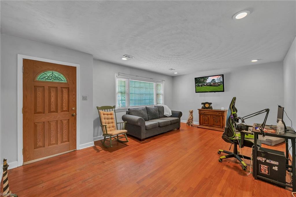 417 Parker RD