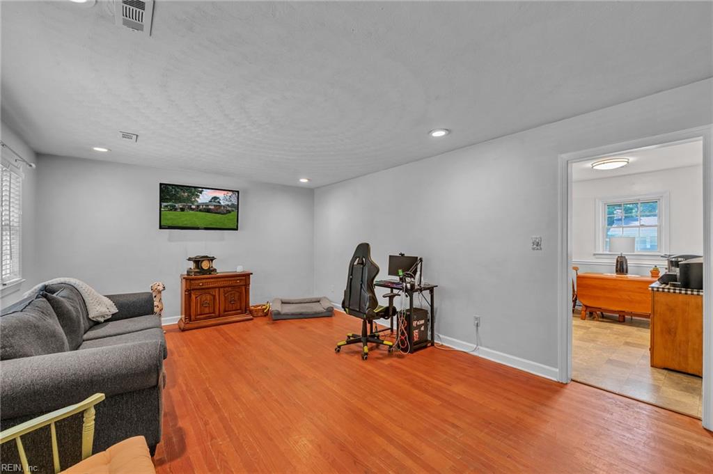 417 Parker RD