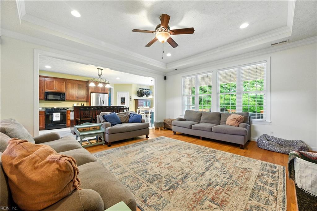 15138 Batiste CT