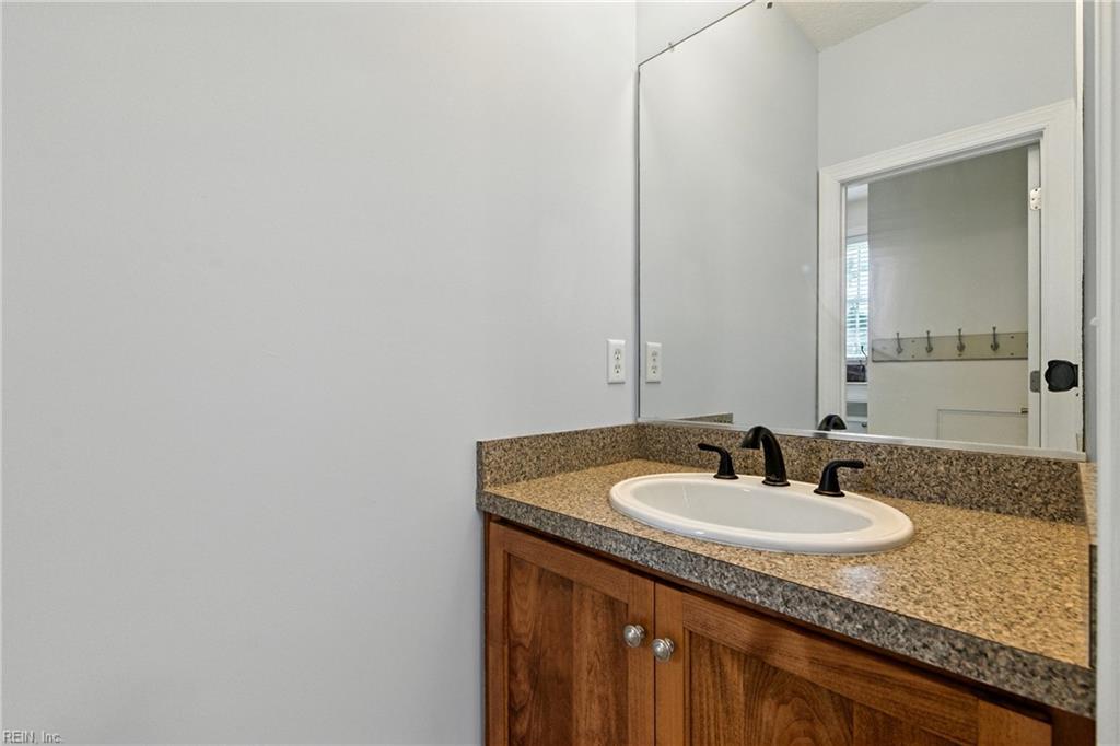 15138 Batiste CT
